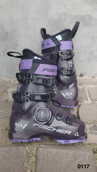 Fischer Dames Skischoenen BOA 24.5 – Als Nieuw – €185